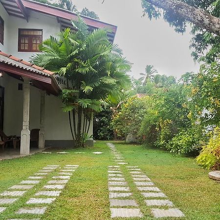 Villa Happy Home Bentota Zewnętrze zdjęcie